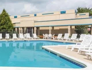 Days Inn by Wyndham Camp Springs Andrews AFB Exterior foto